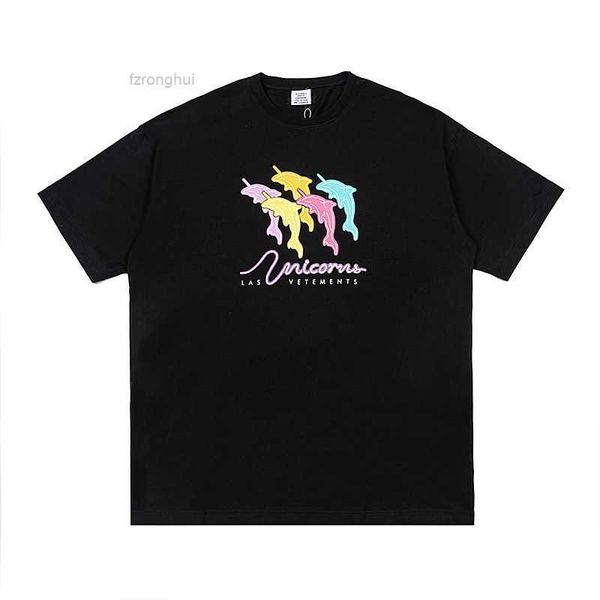 high edition 2023 summer new vite cute veements colorful dolphin graffiti print men's and women's short sleeve t-shirt 1 em0q, White;black
high edition 2023 summer new vite cute veements colorful dolphin graffiti print men's and women's short sleeve t-shirt 1 em0q, White;black