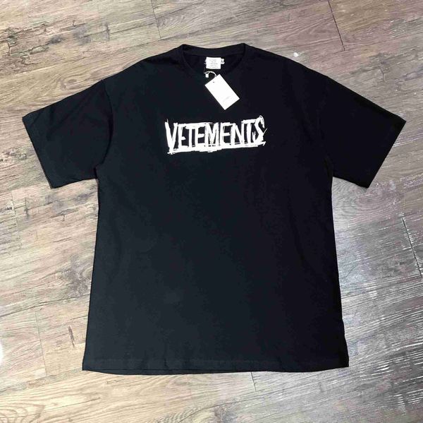 french fashion brand vite cute veements yellow graffiti letter men's and women's loose short sleeve t-shirt underlay 2 qd0y, White;black
french fashion brand vite cute veements yellow graffiti letter men's and women's loose short sleeve t-shirt underlay 2 qd0y, White;black