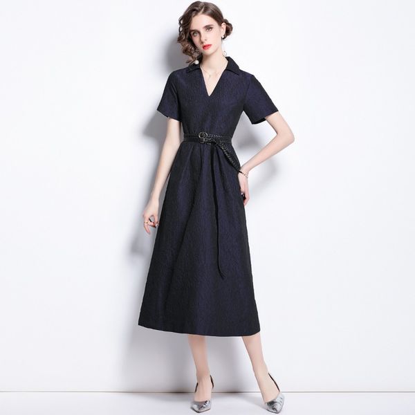 2023 spring women's v-neck short sleeve jacquard dress. a-line silhouette with large pendulum skirt. made of acrylic material. sizes: s, Black;gray
2023 spring women's v-neck short sleeve jacquard dress. a-line silhouette with large pendulum skirt. made of acrylic material. sizes: s, Black;gray