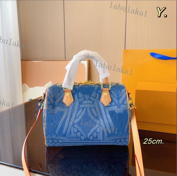 luxury shoulder bag loop speedy blue denim purse boston totes designer pillow handbags women men crossbody messenger bags classic design flo
luxury shoulder bag loop speedy blue denim purse boston totes designer pillow handbags women men crossbody messenger bags classic design flo