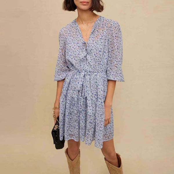 2023 designer dress summer dress long sleeved fashionable and elegant blue waistband floral dress for women, Black;gray
2023 designer dress summer dress long sleeved fashionable and elegant blue waistband floral dress for women, Black;gray