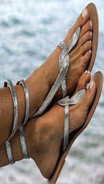 high quanlity snake shape women flat sandals with rhinestones fashion gladiator flip flops girl trendy beach shoes a2055419061
high quanlity snake shape women flat sandals with rhinestones fashion gladiator flip flops girl trendy beach shoes a2055419061