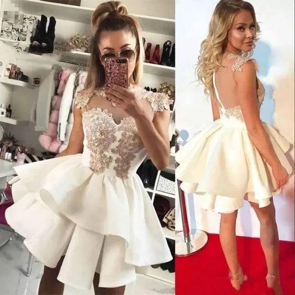 2023 short prom dresses mermaid lace applique beaded high neck crystals tiered skirt a line satin custom made ruched evening party gowns ves, Black
2023 short prom dresses mermaid lace applique beaded high neck crystals tiered skirt a line satin custom made ruched evening party gowns ves, Black