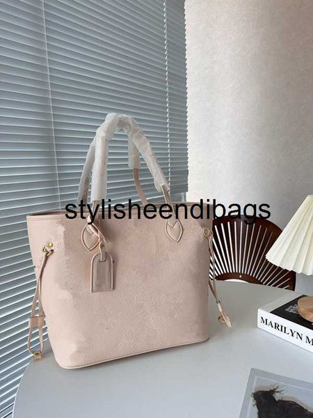 stylisheendibags totes designer shoulder bags luxury handbag crossbody bag bags fashion shopping bag for women classic chain bag the tote ba
stylisheendibags totes designer shoulder bags luxury handbag crossbody bag bags fashion shopping bag for women classic chain bag the tote ba