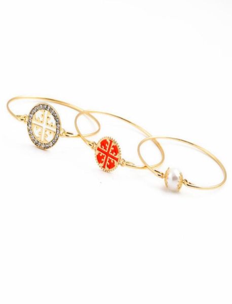blingbling diamond shining big brands set of three bangle elegant pearl bracelet temperament with hollow combination 8878593, Black
blingbling diamond shining big brands set of three bangle elegant pearl bracelet temperament with hollow combination 8878593, Black