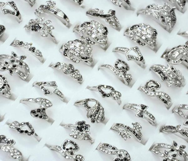 full crystal rhinestone women ring lot female anel jewelry lots lr40581159505, Golden;silver
full crystal rhinestone women ring lot female anel jewelry lots lr40581159505, Golden;silver