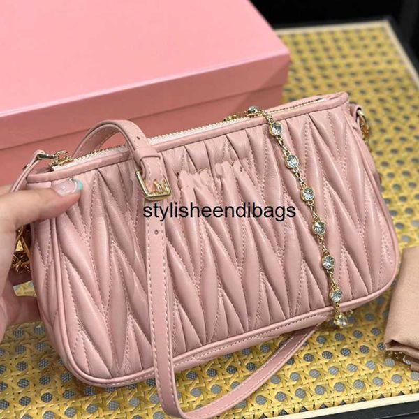 mini handbag shoulder bag soft wrinkle lambskin leather crystal gold chain crossbody bags zipper closure clutch bags wallet designer purse /
mini handbag shoulder bag soft wrinkle lambskin leather crystal gold chain crossbody bags zipper closure clutch bags wallet designer purse /