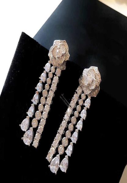 fashion jewelry 925 sterling earrings white crystal tassel design rose flower earrings fashion party women jewelry4277675, Golden;silver
fashion jewelry 925 sterling earrings white crystal tassel design rose flower earrings fashion party women jewelry4277675, Golden;silver