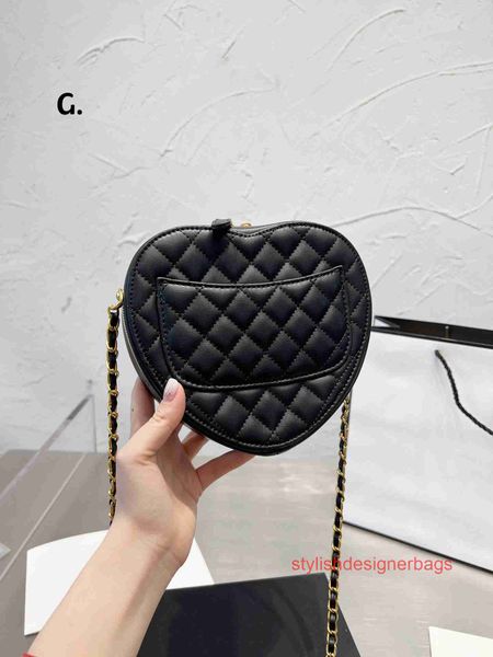 s designers shoulder bag luxurious tote purse handbag message bags cluth brand classic genuine leather crossbody love gold chain mini
s designers shoulder bag luxurious tote purse handbag message bags cluth brand classic genuine leather crossbody love gold chain mini