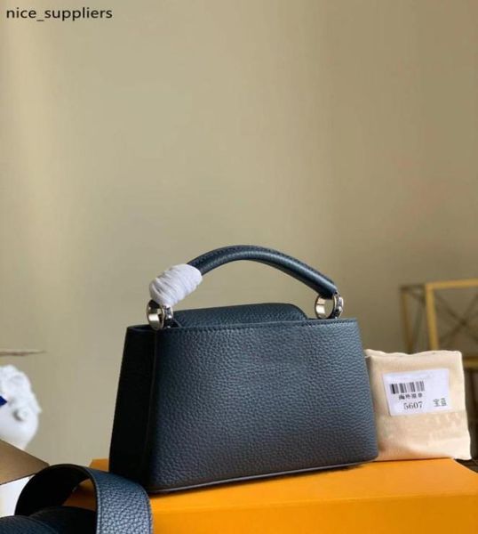 m56770 capucines mini handbag taurillon leather in atlantic dark blue color classic women totes carried by hand or over the should8600489, Red;black
m56770 capucines mini handbag taurillon leather in atlantic dark blue color classic women totes carried by hand or over the should8600489, Red;black