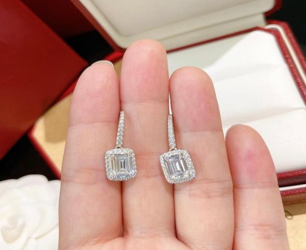 reflection legers earring crystal stud luxury brand 18 k gilded studs for woman brand design new selling diamond exqui1662201, Golden;silver
reflection legers earring crystal stud luxury brand 18 k gilded studs for woman brand design new selling diamond exqui1662201, Golden;silver