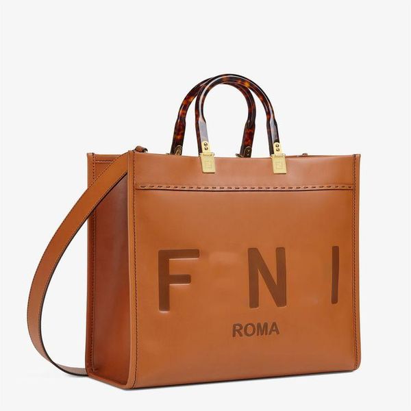 classic luxury bags genuine leather handbags designer bags shoulder bags wallets fashion messenger bags phone cases 2 sizes
classic luxury bags genuine leather handbags designer bags shoulder bags wallets fashion messenger bags phone cases 2 sizes