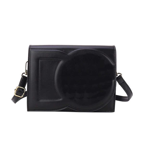 designer bags women crossbody purse shoulder oblique cross shaped mailman women's small square bag 230524
designer bags women crossbody purse shoulder oblique cross shaped mailman women's small square bag 230524