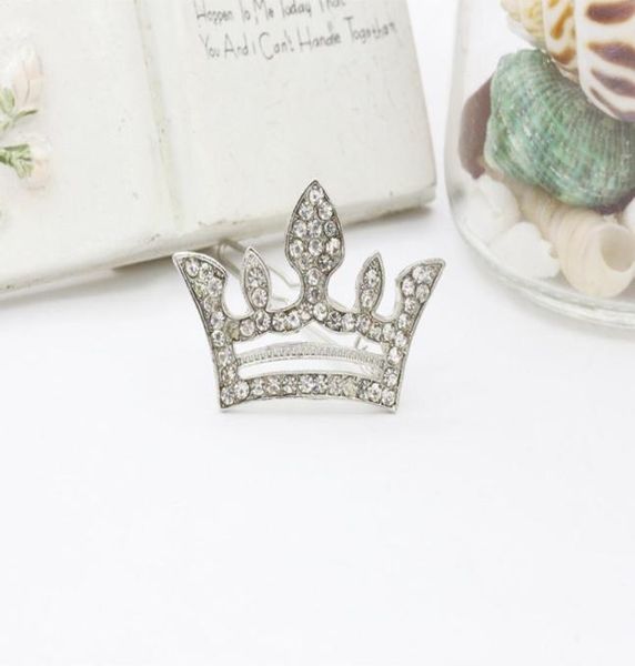 crown brooches pins fashion jewelry christmas brooches eyecatching exquisite crown brooch1522379, Golden;silver
crown brooches pins fashion jewelry christmas brooches eyecatching exquisite crown brooch1522379, Golden;silver