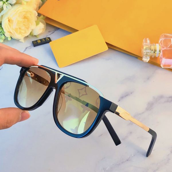 sunglasses classic fashion glasses for men and women outdoor travel summer leisure shade box 844165, White;black
sunglasses classic fashion glasses for men and women outdoor travel summer leisure shade box 844165, White;black