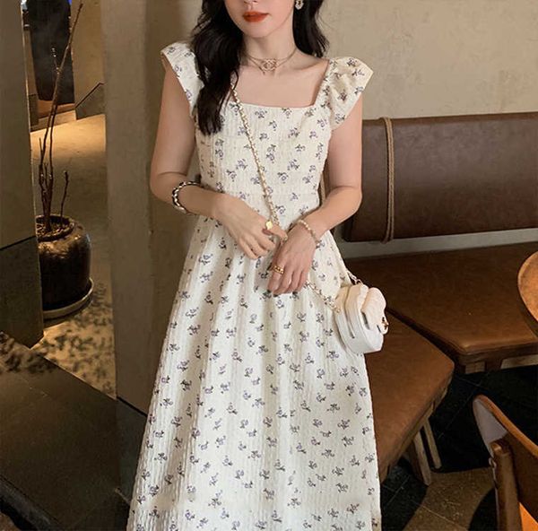 chic and beautiful square neck with small flying sleeves floral dress for women with design sense for the small high-waisted a-line skirt fo, Black;gray
chic and beautiful square neck with small flying sleeves floral dress for women with design sense for the small high-waisted a-line skirt fo, Black;gray