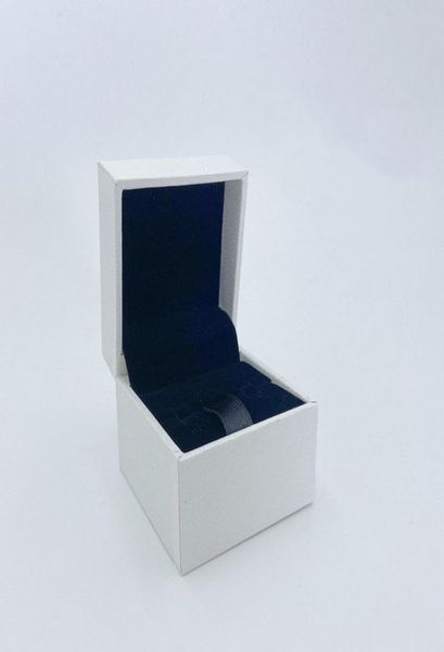 fashion luxury designer jewelry boxes light blue green white earrings necklace bracelet rings gift box pouch dust bag bags6378165, Black;white
fashion luxury designer jewelry boxes light blue green white earrings necklace bracelet rings gift box pouch dust bag bags6378165, Black;white