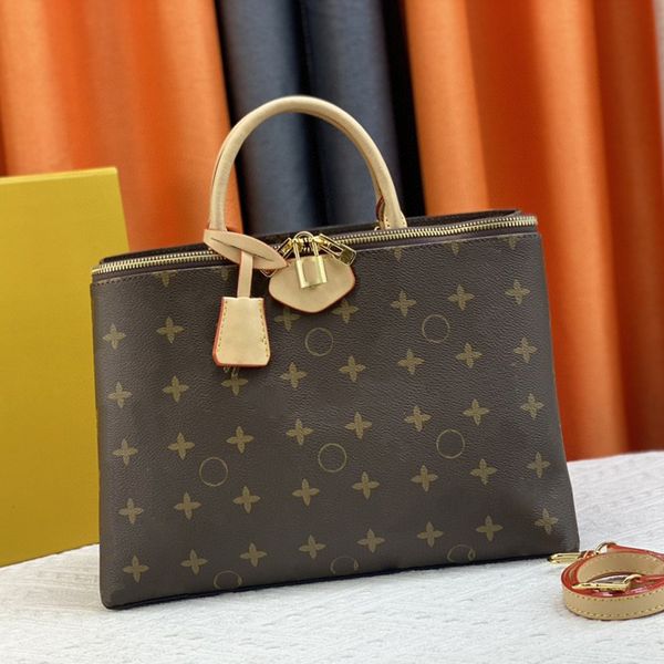 fashion designer bag men and women temperament leather shoulder bag mini portable handbag multi function mobile phone bag #40582
fashion designer bag men and women temperament leather shoulder bag mini portable handbag multi function mobile phone bag #40582