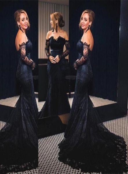 2018 new black off the shoulder lace long evening dresses long sleeves mermaid formal celebrity party guest prom gowns with button3705761, Black;red
2018 new black off the shoulder lace long evening dresses long sleeves mermaid formal celebrity party guest prom gowns with button3705761, Black;red