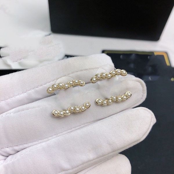 classic designer c stud earing for women earrings jewelry letter ccity woman luxury gold earring 0533, Golden;silver
classic designer c stud earing for women earrings jewelry letter ccity woman luxury gold earring 0533, Golden;silver