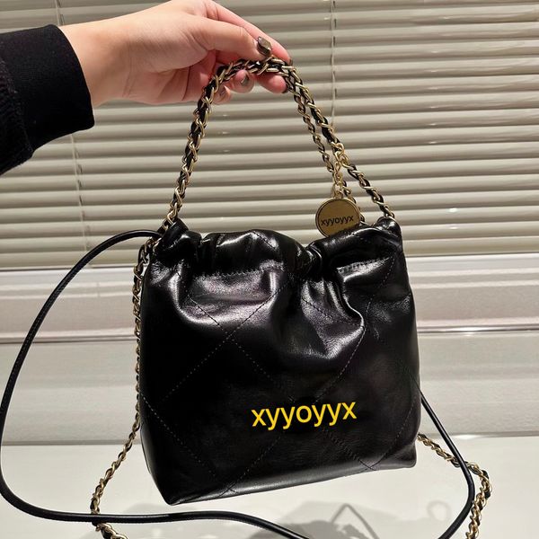luxurys handbags designer bag crossbody shoulder bag metallic artwork genuine leather chains white bag crossbody bag handbag tote bag design
luxurys handbags designer bag crossbody shoulder bag metallic artwork genuine leather chains white bag crossbody bag handbag tote bag design