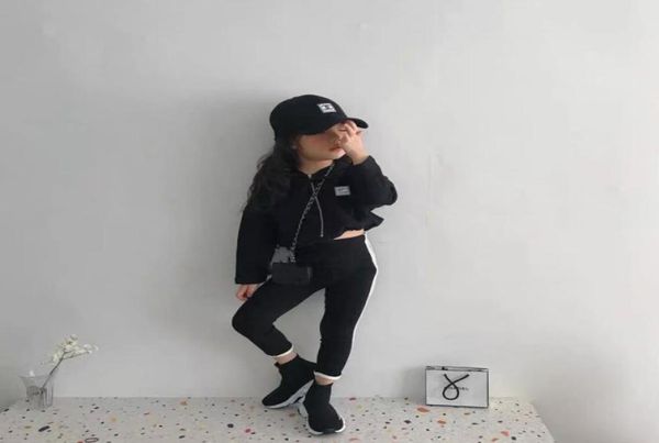 ins baby kids short sweatshirt autumn girls hooded long sleeve zipper casual outwear designer children clothes q18361154332, Black
ins baby kids short sweatshirt autumn girls hooded long sleeve zipper casual outwear designer children clothes q18361154332, Black
