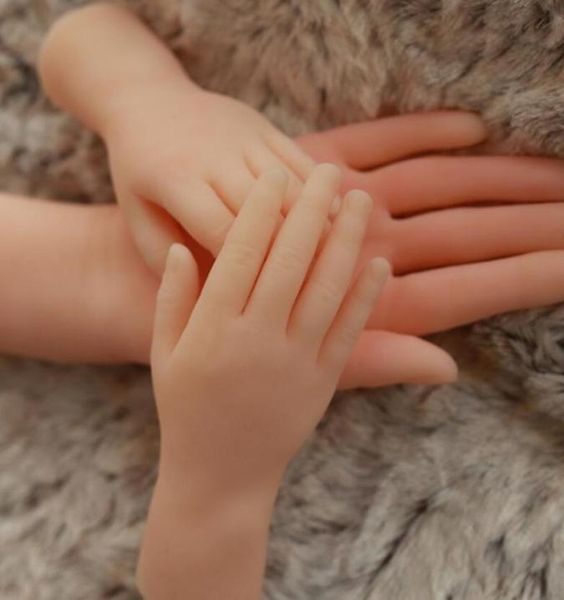 1pair tpe female hand art mannequin half torso child body props jewelry model nail art halloween doll d1964232195, Khaki
1pair tpe female hand art mannequin half torso child body props jewelry model nail art halloween doll d1964232195, Khaki