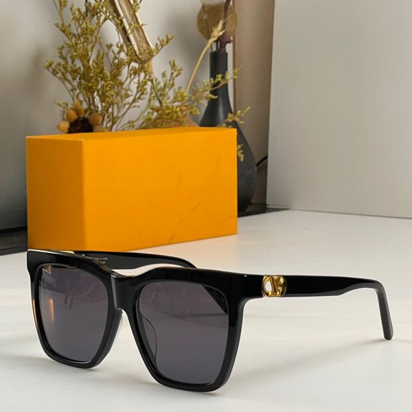 woman and men sunglasses luxury classic fashion designer beach travel uv necessary box in summer 441136, White;black
woman and men sunglasses luxury classic fashion designer beach travel uv necessary box in summer 441136, White;black