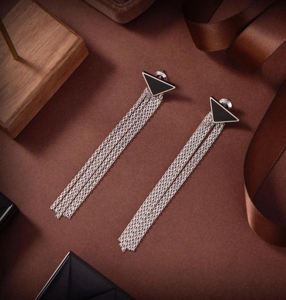 fashionable delicate tassels ear studs luxurys designers jewelry women personality designer earrings wedding party earrings jewelr9852166, Golden;silver
fashionable delicate tassels ear studs luxurys designers jewelry women personality designer earrings wedding party earrings jewelr9852166, Golden;silver