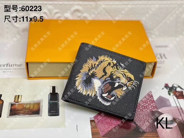 fashion designer wallet luxury short purse men women multiple clutch bags highs quality flower letter coin purses shadow card holders with o, Red;black
fashion designer wallet luxury short purse men women multiple clutch bags highs quality flower letter coin purses shadow card holders with o, Red;black