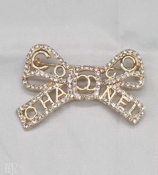 20style double letters pins brooch luxury brand design women small sweet wind brooches pearl suit pin jewelry clothing decoration 3835745, Gray
20style double letters pins brooch luxury brand design women small sweet wind brooches pearl suit pin jewelry clothing decoration 3835745, Gray