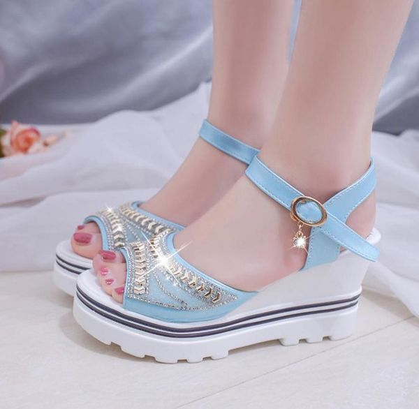 2020 rome women sandals casual wee sandals summer peep toe ankle strap med heel platform pump crystal work women shoes x05233084448, Black
2020 rome women sandals casual wee sandals summer peep toe ankle strap med heel platform pump crystal work women shoes x05233084448, Black