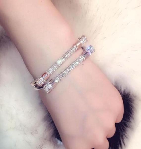 fashionsimple and full diamondstudded bracelet silver rose gold color bracelet96165335299091, Black
fashionsimple and full diamondstudded bracelet silver rose gold color bracelet96165335299091, Black