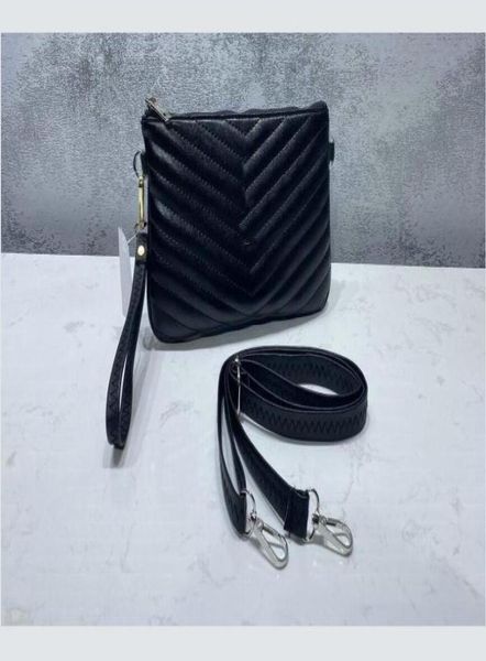 women diagonal tote briefcase makeup bag outdoor travel beach bag waterproof cosmetic pouch girl wash gargle bag fashion sorting b2117549
women diagonal tote briefcase makeup bag outdoor travel beach bag waterproof cosmetic pouch girl wash gargle bag fashion sorting b2117549