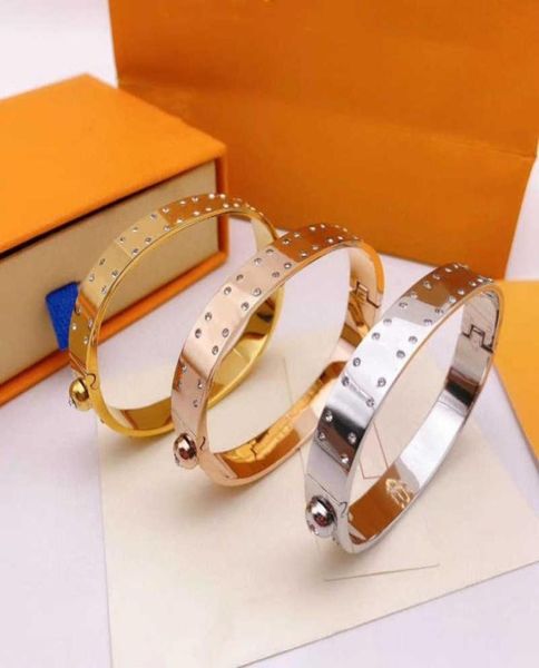 diamond bracelet fashion bracelets for man woman bangle jewelry 6 color box need extra cost9105331, Black
diamond bracelet fashion bracelets for man woman bangle jewelry 6 color box need extra cost9105331, Black