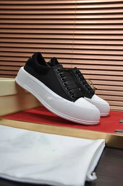 new season brand white black canvas small white shoes sneakers casual shoes chunky rubber skateboard walking women men low-sports treaded co
new season brand white black canvas small white shoes sneakers casual shoes chunky rubber skateboard walking women men low-sports treaded co