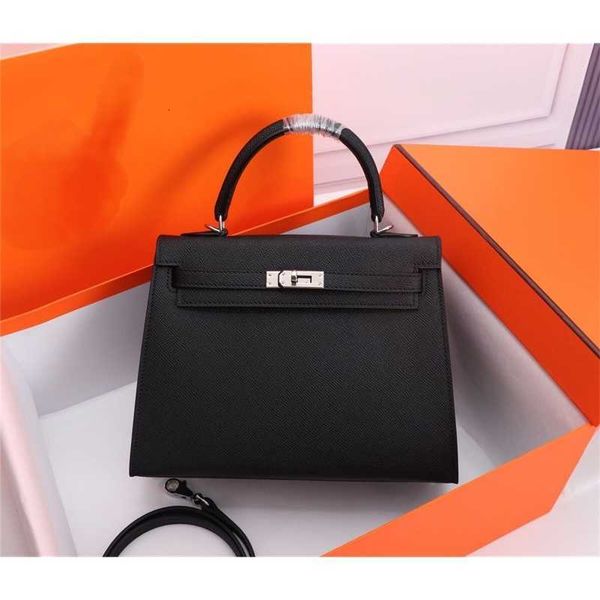 7a silver gold hardware designer tote bages bag totes bags handbags women large handbag white purse duffle hand cross body
7a silver gold hardware designer tote bages bag totes bags handbags women large handbag white purse duffle hand cross body