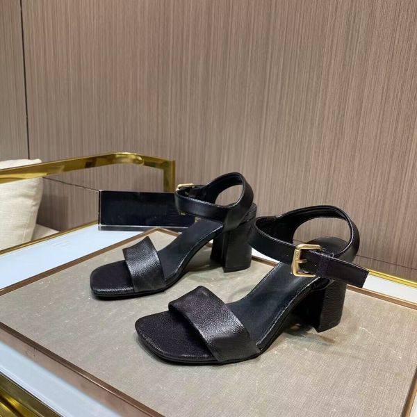 star trail sandal luxury designer ladies women calfskin ankle strap chunky high heel sandal silvertone buckle shoes 34-40, Black
star trail sandal luxury designer ladies women calfskin ankle strap chunky high heel sandal silvertone buckle shoes 34-40, Black