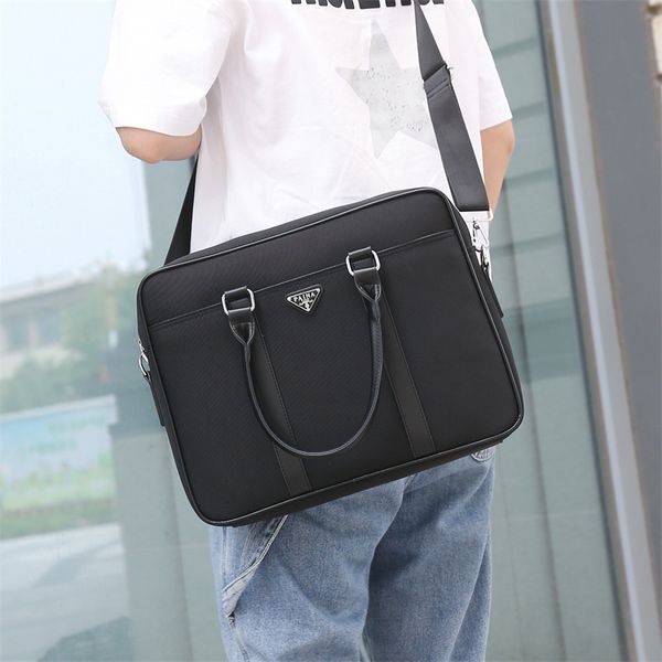 casual large capacity handbag oxford cloth men's office storage briefcase cross body bag thickened waterproof shoulder bag
casual large capacity handbag oxford cloth men's office storage briefcase cross body bag thickened waterproof shoulder bag