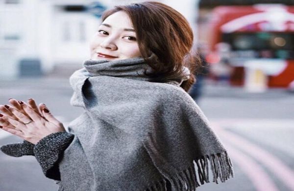 1pcs autumn winter woman wool spinning scarf ladies pure color purl keep warm scarf 20065cm 14colors 9779315, Blue;gray
1pcs autumn winter woman wool spinning scarf ladies pure color purl keep warm scarf 20065cm 14colors 9779315, Blue;gray