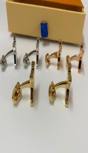 luxury letter cuff links for men business suit french shirts sleeve copper classic jewelry gentleman glamour button fashion cuffli2601346, Silver
luxury letter cuff links for men business suit french shirts sleeve copper classic jewelry gentleman glamour button fashion cuffli2601346, Silver