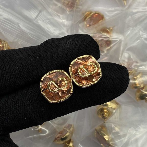 earnail designers valentinoity design studs for women luxurious gold pearl crystal gold jewelry classic, Golden;silver
earnail designers valentinoity design studs for women luxurious gold pearl crystal gold jewelry classic, Golden;silver