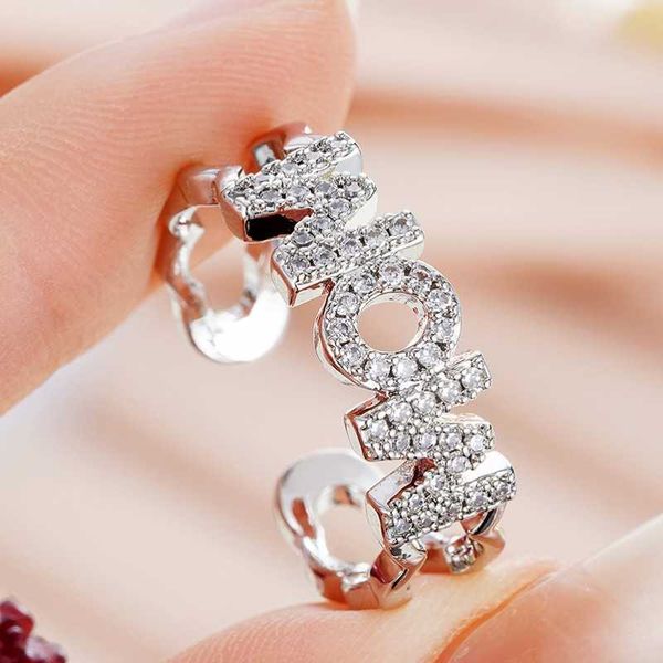 band rings huitan 2023 trendy mother's day gift mom rings with sparkling cz modern fashion women finger accessory anniversary party jew, Silver
band rings huitan 2023 trendy mother's day gift mom rings with sparkling cz modern fashion women finger accessory anniversary party jew, Silver
