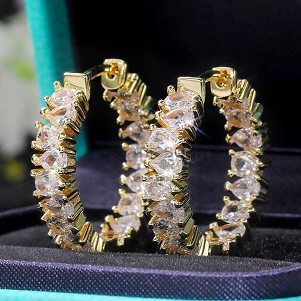 stud huitan brilliant pearshaped cz hoop earrings for women crystal cubic zircon stylish female accessories versatile trendy jewelry j230529, Golden;silver 
stud huitan brilliant pearshaped cz hoop earrings for women crystal cubic zircon stylish female accessories versatile trendy jewelry j230529, Golden;silver