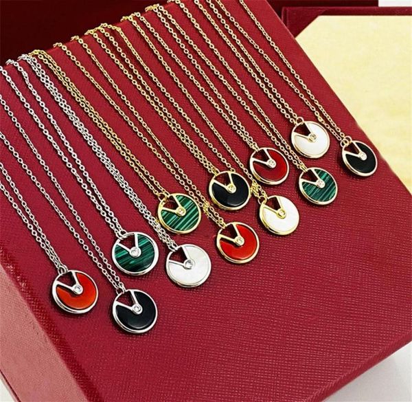 luxury brand necklace men and women fashion couple pendant stainless steel white fritillary clavicle chain christmas 2533218, Silver
luxury brand necklace men and women fashion couple pendant stainless steel white fritillary clavicle chain christmas 2533218, Silver