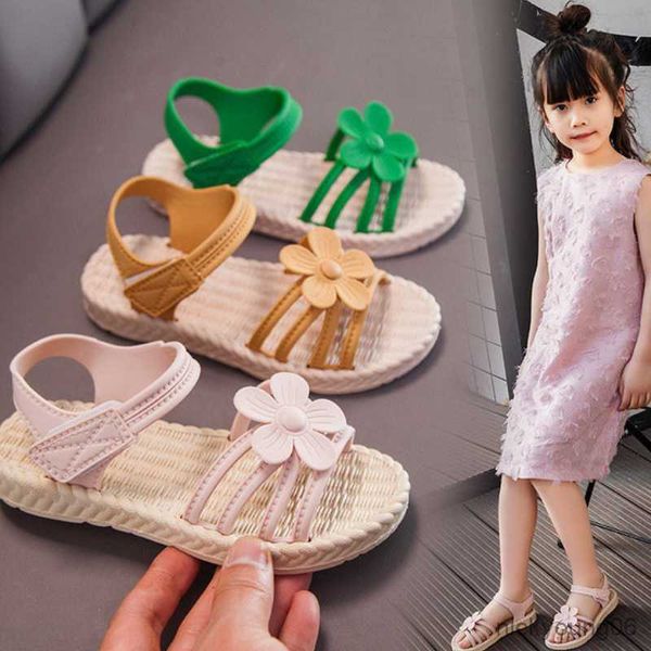 sandals fashion soft bottom bowknot sandalias sweet flower children princess beach shoes kids summer flat sandals r230529, Black;red
sandals fashion soft bottom bowknot sandalias sweet flower children princess beach shoes kids summer flat sandals r230529, Black;red