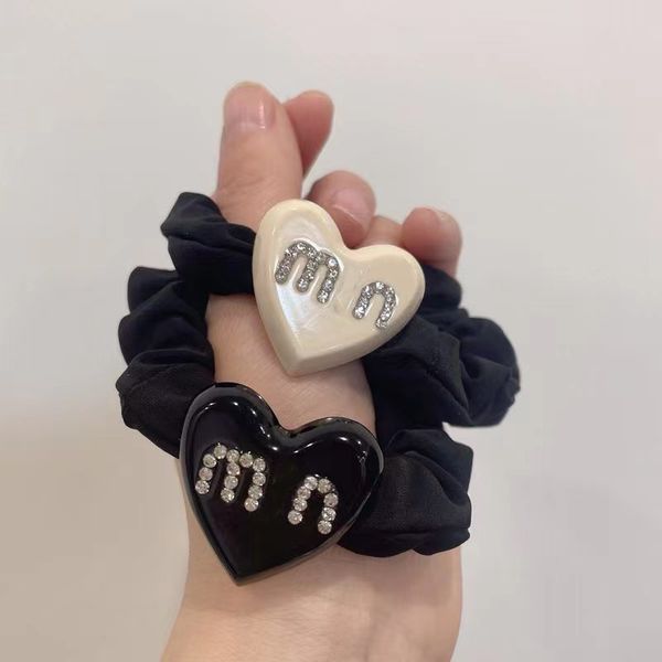 spring style new miu hair accessories, high-end feel rhinestone, love, large intestine hair loop, exquisite girls' headband, high elast, Golden;silver
spring style new miu hair accessories, high-end feel rhinestone, love, large intestine hair loop, exquisite girls' headband, high elast, Golden;silver