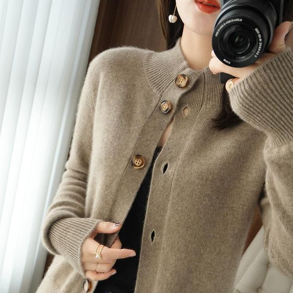 sweaters women cardigan autumn and winter the new female round neck solid color loose, White;black
sweaters women cardigan autumn and winter the new female round neck solid color loose, White;black