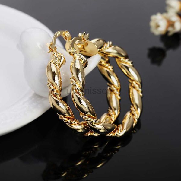 stud silver color gold color earrings lady wedding nice trendy pretty fashion women charm party earring jewelry e156 j230529, Golden;silver
stud silver color gold color earrings lady wedding nice trendy pretty fashion women charm party earring jewelry e156 j230529, Golden;silver