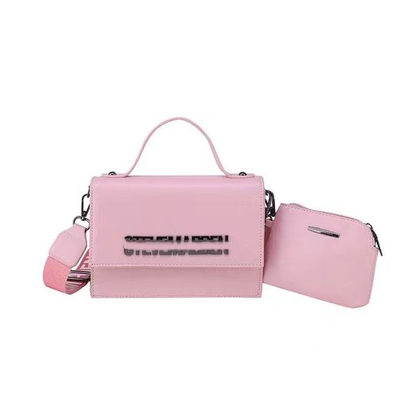 fashion new wide shoulder strap letter handbag fashion everything mother-son single shoulder crossbody bag manufacturer direct sales
fashion new wide shoulder strap letter handbag fashion everything mother-son single shoulder crossbody bag manufacturer direct sales